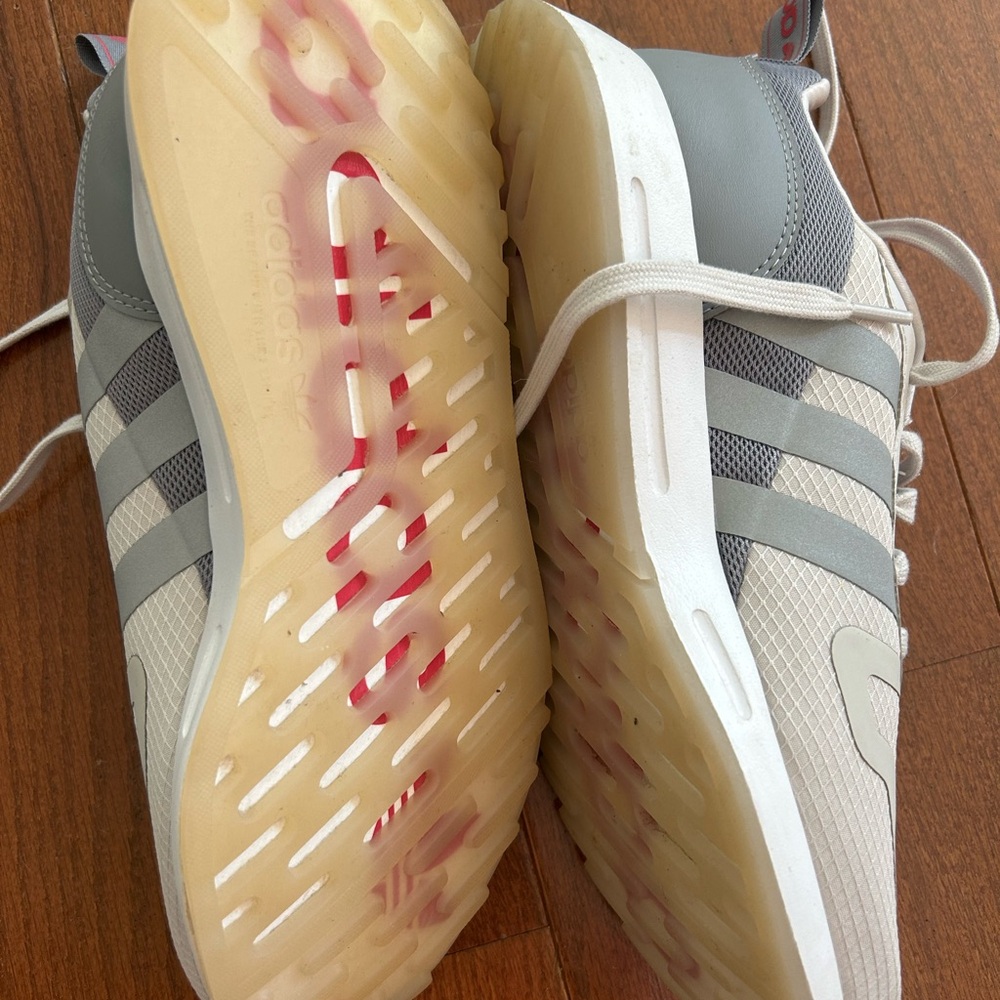 Adidas Gray casual Sneakers size 8.5 women’s - Picture 3 of 4